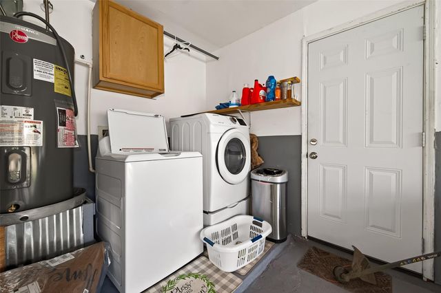 21707 Glenbranch Drive, Spring, TX 77388