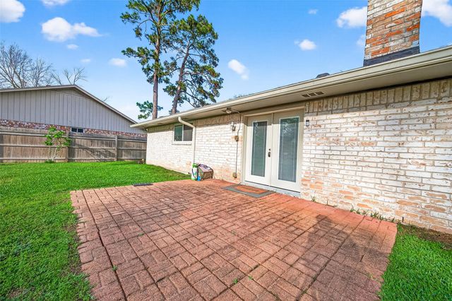 21707 Glenbranch Drive, Spring, TX 77388