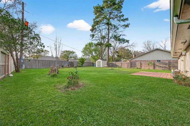 21707 Glenbranch Drive, Spring, TX 77388