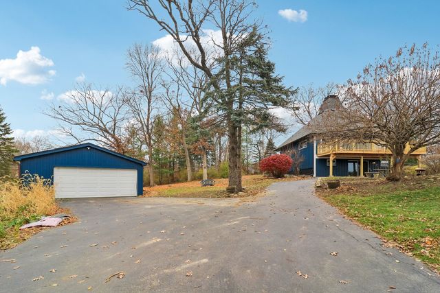 23460 W North Lakewood Lane, Lake Zurich, IL 60047