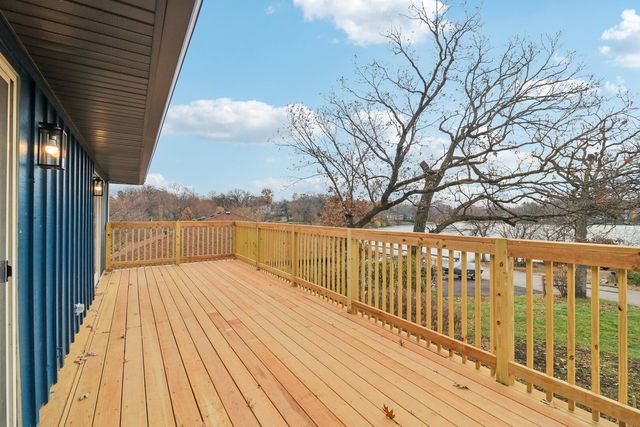 23460 W North Lakewood Lane, Lake Zurich, IL 60047