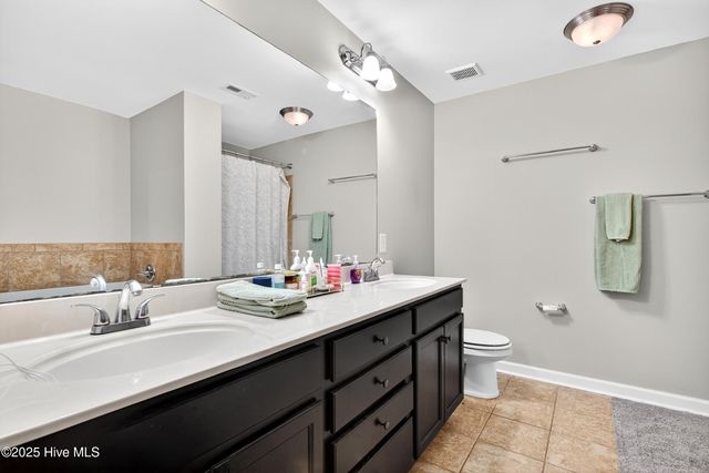 306 Emma Court, Jacksonville, NC 28540