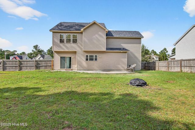306 Emma Court, Jacksonville, NC 28540