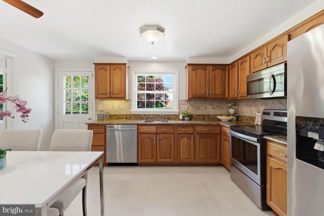 9625 WHETSTONE DR, Montgomery Village, MD 20886