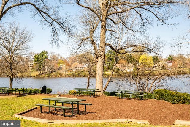 9625 WHETSTONE DR, Montgomery Village, MD 20886