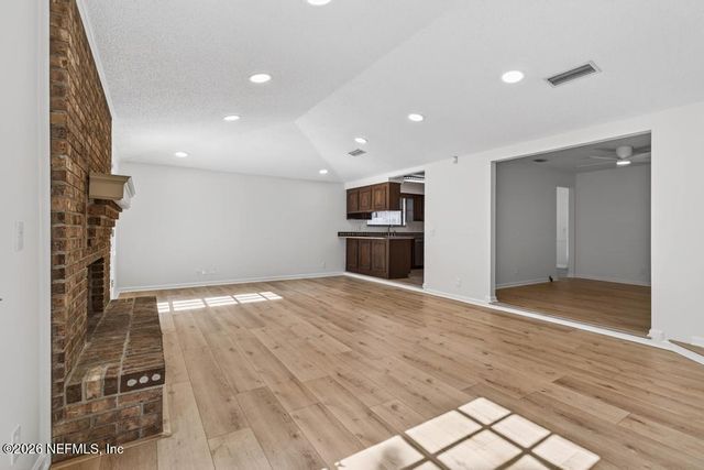 9761 SHARING CROSS Drive, Jacksonville, FL 32257