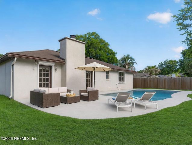 9761 SHARING CROSS Drive, Jacksonville, FL 32257