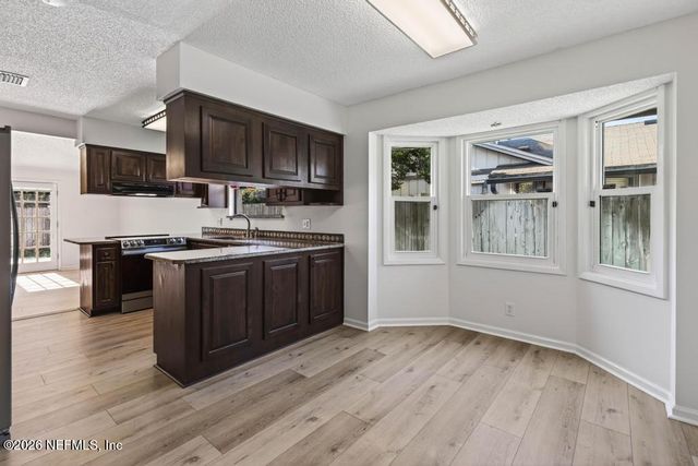 9761 SHARING CROSS Drive, Jacksonville, FL 32257