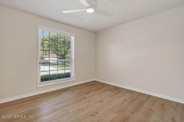 9761 SHARING CROSS Drive, Jacksonville, FL 32257