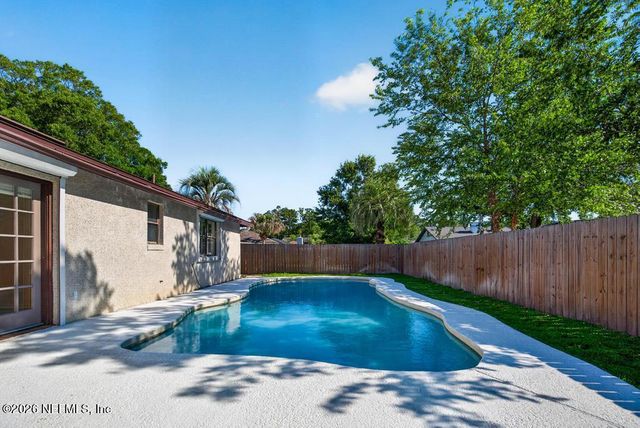 9761 SHARING CROSS Drive, Jacksonville, FL 32257