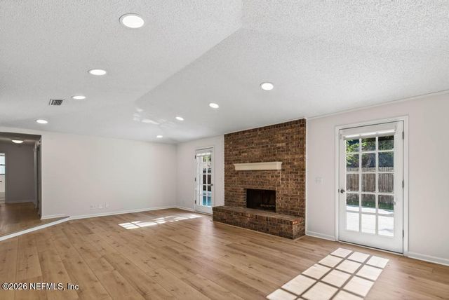 9761 SHARING CROSS Drive, Jacksonville, FL 32257