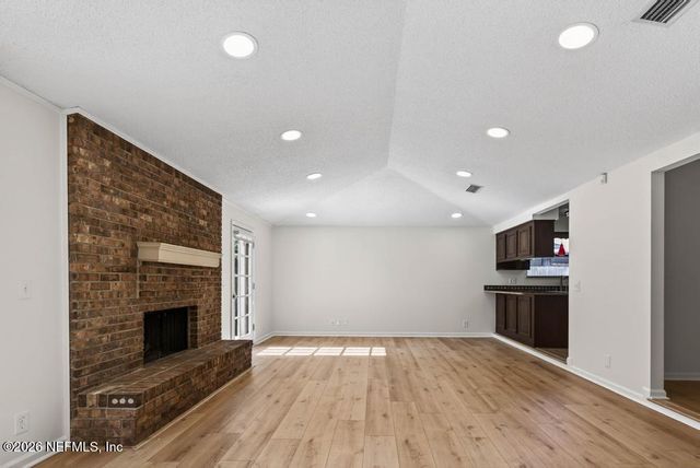 9761 SHARING CROSS Drive, Jacksonville, FL 32257