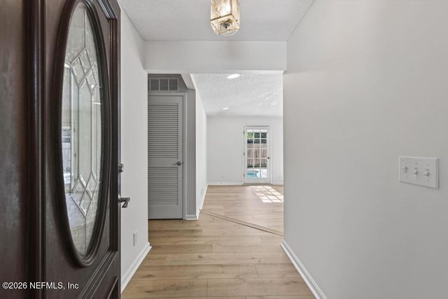 9761 SHARING CROSS Drive, Jacksonville, FL 32257