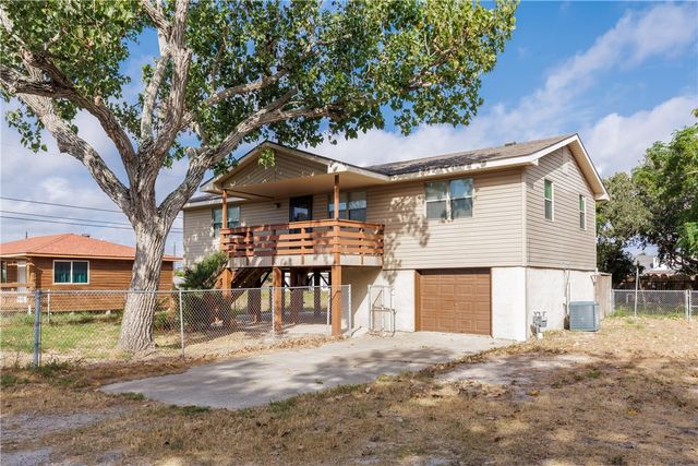 3830 Jamaica Dr, Corpus Christi, TX 78418