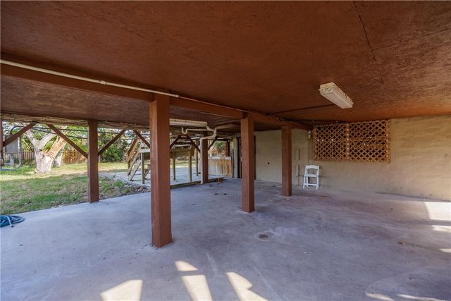 3830 Jamaica Dr, Corpus Christi, TX 78418