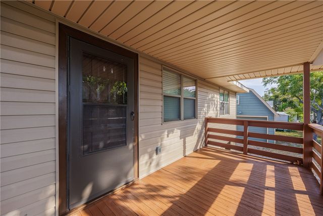 3830 Jamaica Dr, Corpus Christi, TX 78418
