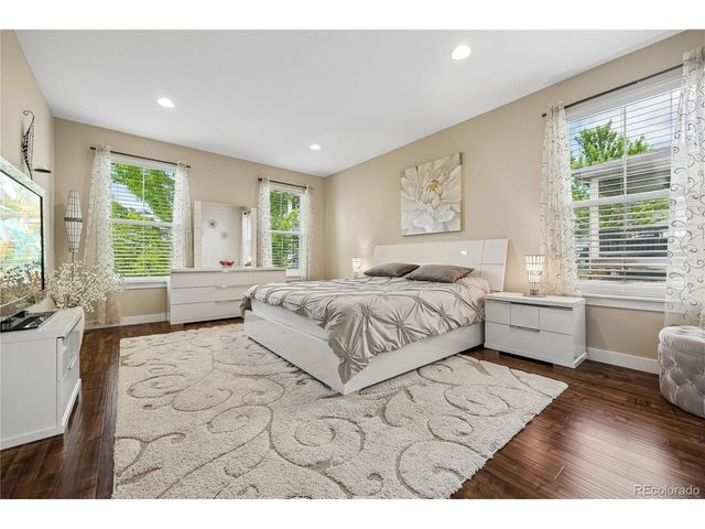 24347 E Long Dr, Aurora, CO 80016