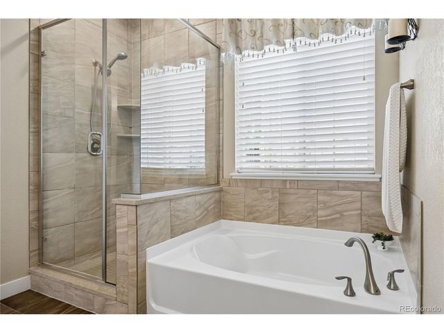 24347 E Long Dr, Aurora, CO 80016