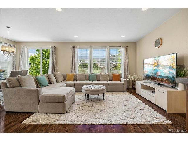 24347 E Long Dr, Aurora, CO 80016