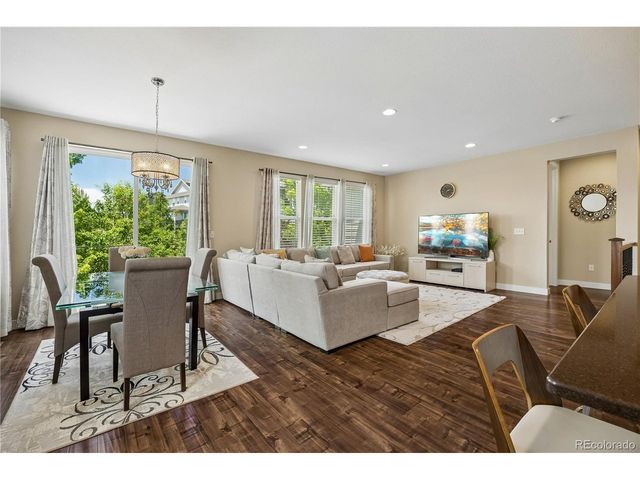 24347 E Long Dr, Aurora, CO 80016