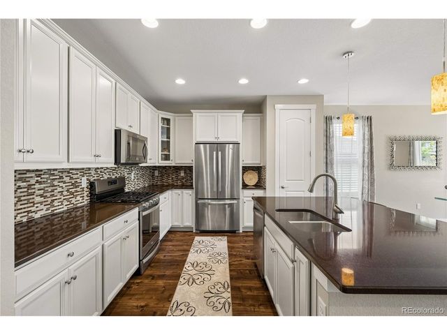 24347 E Long Dr, Aurora, CO 80016