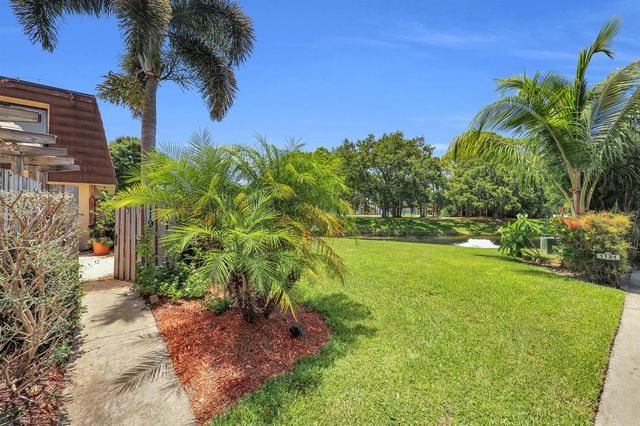 1119 11th Lane, Palm Beach Gardens, FL 33418