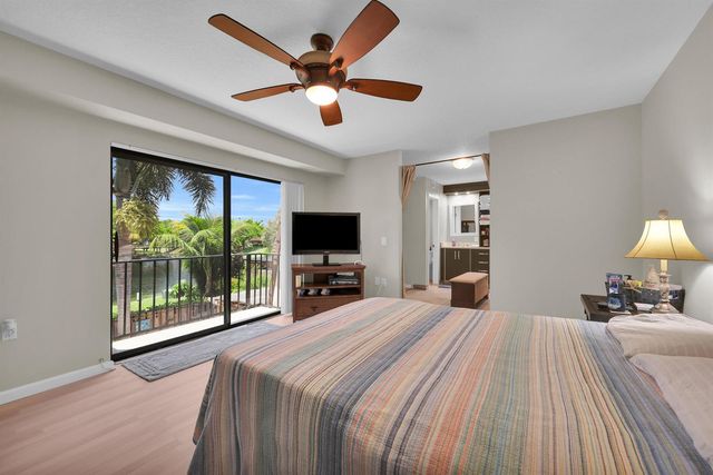 1119 11th Lane, Palm Beach Gardens, FL 33418