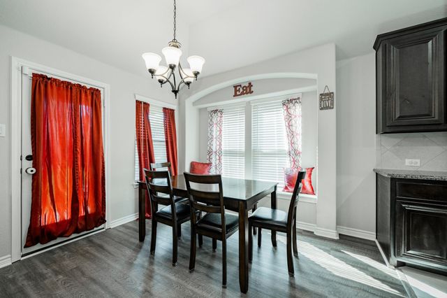 1912 Sunflower Drive, Glenn Heights, TX 75154