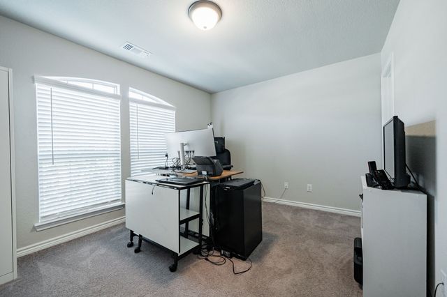 1912 Sunflower Drive, Glenn Heights, TX 75154