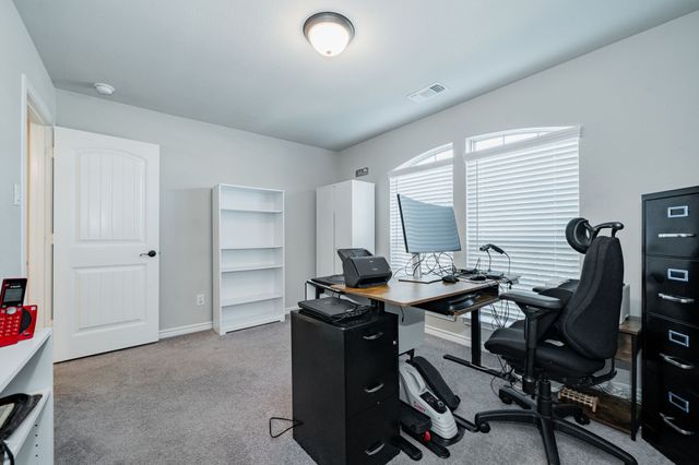 1912 Sunflower Drive, Glenn Heights, TX 75154