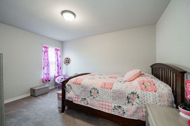 1912 Sunflower Drive, Glenn Heights, TX 75154