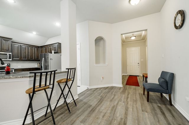 1912 Sunflower Drive, Glenn Heights, TX 75154