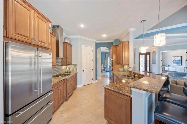 9582 Firenze CIR, Naples, FL 34113