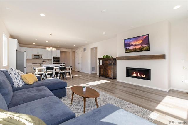 3906 N Irvington Street, Aurora, CO 80019