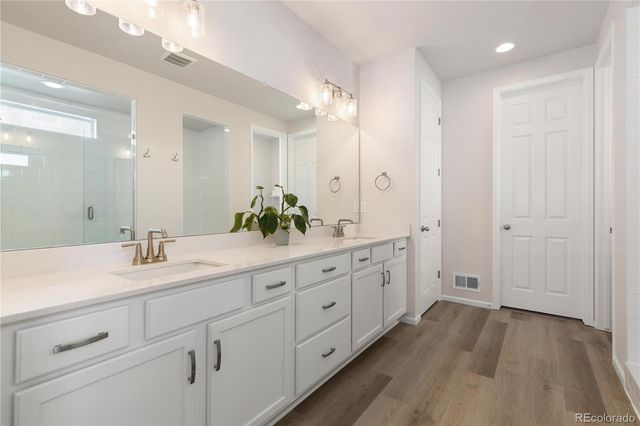 3906 N Irvington Street, Aurora, CO 80019