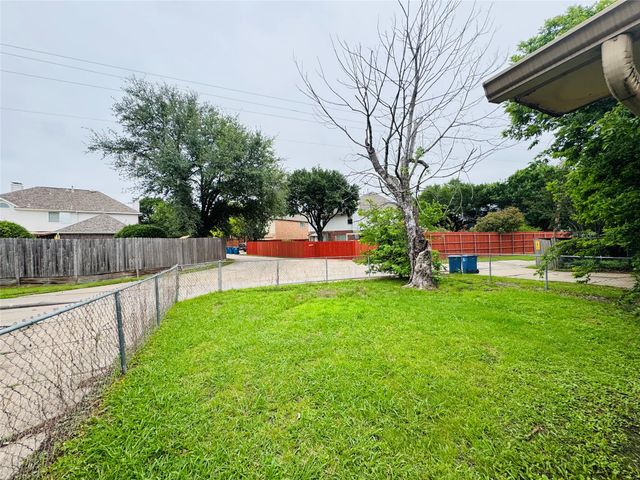 8513 Kensington Drive, Rowlett, TX 75088