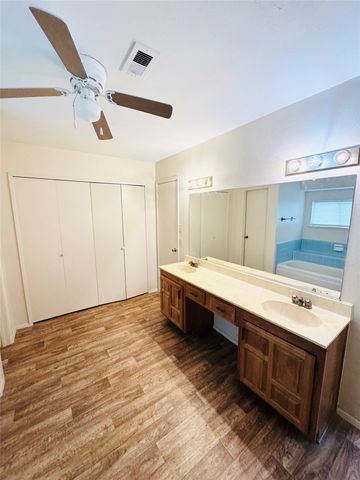 8513 Kensington Drive, Rowlett, TX 75088
