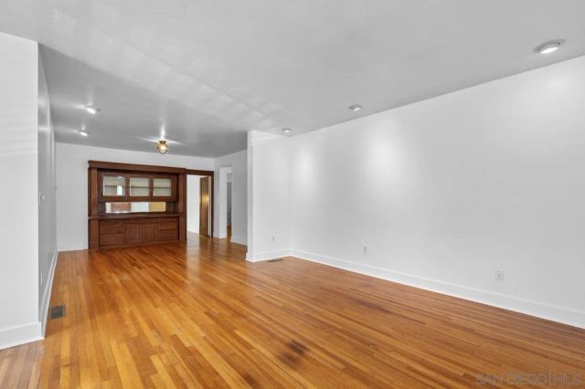 1698 Myrtle Ave, San Diego, CA 92103