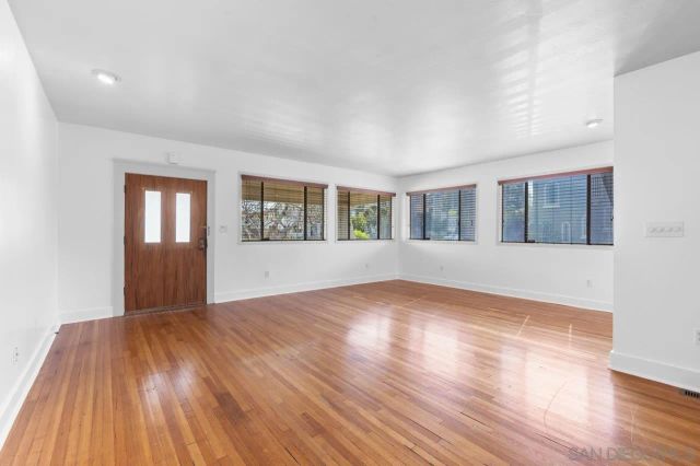 1698 Myrtle Ave, San Diego, CA 92103