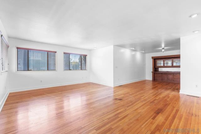 1698 Myrtle Ave, San Diego, CA 92103