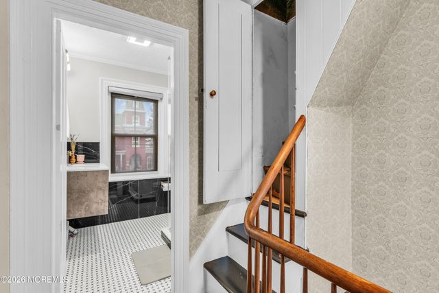 72 1st Street, Keyport, NJ 07735