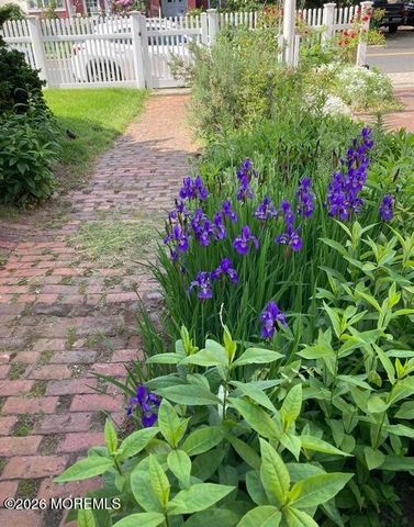 72 1st Street, Keyport, NJ 07735