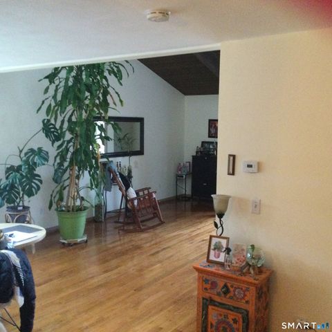 13 Algonquin Lane C, Stratford, CT 06614