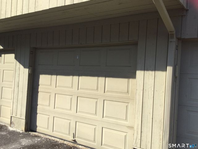 13 Algonquin Lane C, Stratford, CT 06614