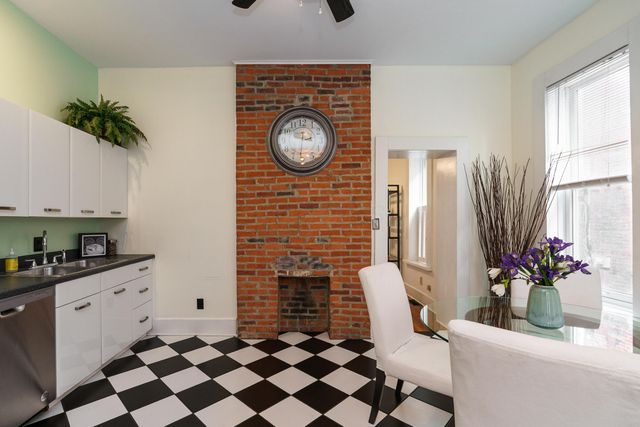 66 E Hubbard Avenue, Columbus, OH 43215