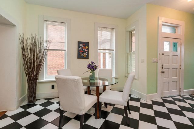 66 E Hubbard Avenue, Columbus, OH 43215