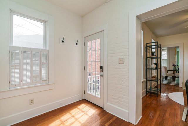 66 E Hubbard Avenue, Columbus, OH 43215