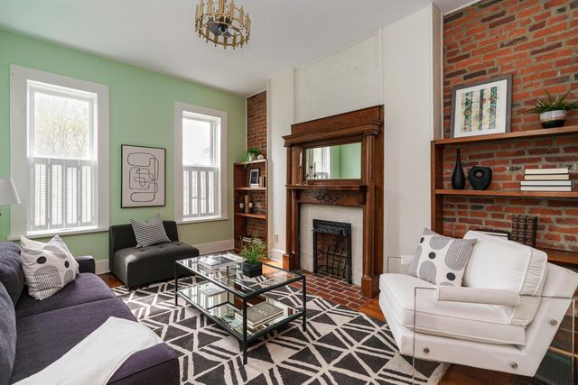 66 E Hubbard Avenue, Columbus, OH 43215