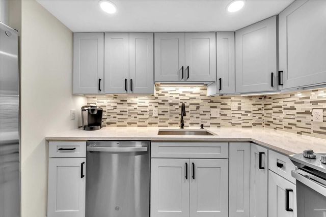3909 N Ocean Boulevard 210, Fort Lauderdale, FL 33308