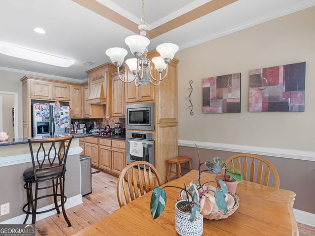 225 Suffolk Way, Mcdonough, GA 30252
